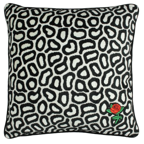 Μαξιλάρι Με Σχέδιο Τριαντάφυλλο Μαύρο Polyester 43x43cm Μαξιλάρι Με Σχέδιο Τριαντάφυλλο Μαύρο Polyester 43x43cm