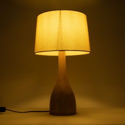 BERKBAY 02319 Boho Επιτραπέζιο Φωτιστικό Πορτατίφ Μονόφωτο 1 x E27 IP20 Μπεζ Ξύλο με Μπεζ Ύφασμα - Μ32 x Π32 x Υ55cm