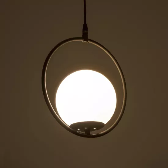 CIRCLE 201-0075 Vintage Κρεμαστό Φωτιστικό Μονόφωτο Μπάλα 1 x E27 IP20 Μαύρο Μέταλλο με Λευκό Γυαλί - Μ26 x Π26 x Υ29cm CIRCLE 201-0075 Vintage Κρεμαστό Φωτιστικό Μονόφωτο Μπάλα 1 x E27 IP20 Μαύρο Μέταλλο με Λευκό Γυαλί - Μ26 x Π26 x Υ29cm