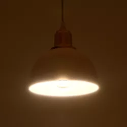 ΗUT 203-0147 Μοντέρνο Κρεμαστό Φωτιστικό Οροφής με Ντουί 1 x E27 AC 220-240V IP20 - Λευκό & Χρυσό - Μ18 x Π18 x Υ18cm