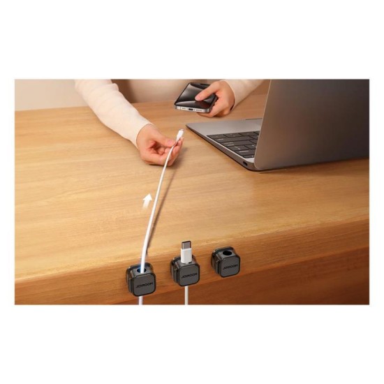 Μαγνητική Βάση Οργάνωσης Καλωδίων Joyroom JR-ZS368 Μαύρο (3 τεμ.) Μαγνητική Βάση Οργάνωσης Καλωδίων Joyroom JR-ZS368 Μαύρο (3 τεμ.)